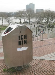 201301cW germany cologne museum ludwig bin river rhine