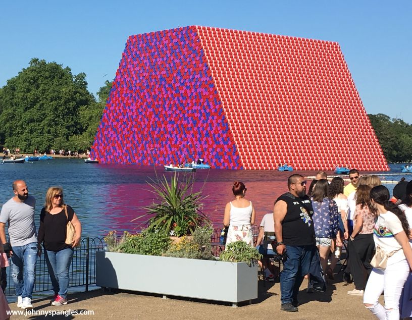 christo and jeanne claude mastaba hyde park london abu dhabi