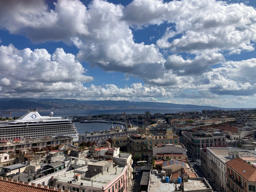 messina travel guide johnnnyspangles.com